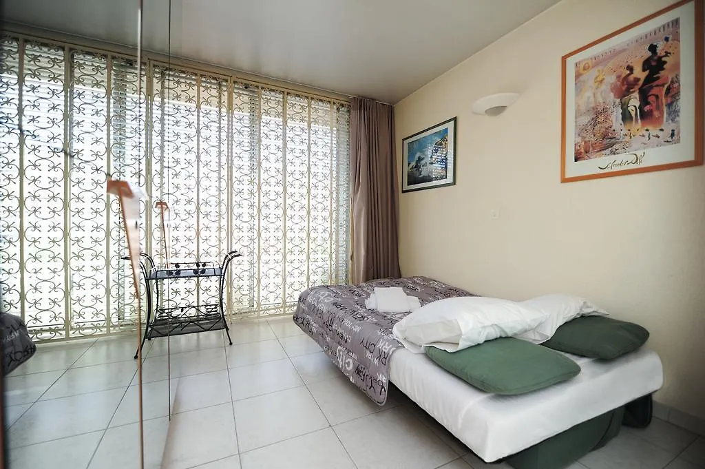 Apartement In Residence Croisette Azur Cannes Apartment