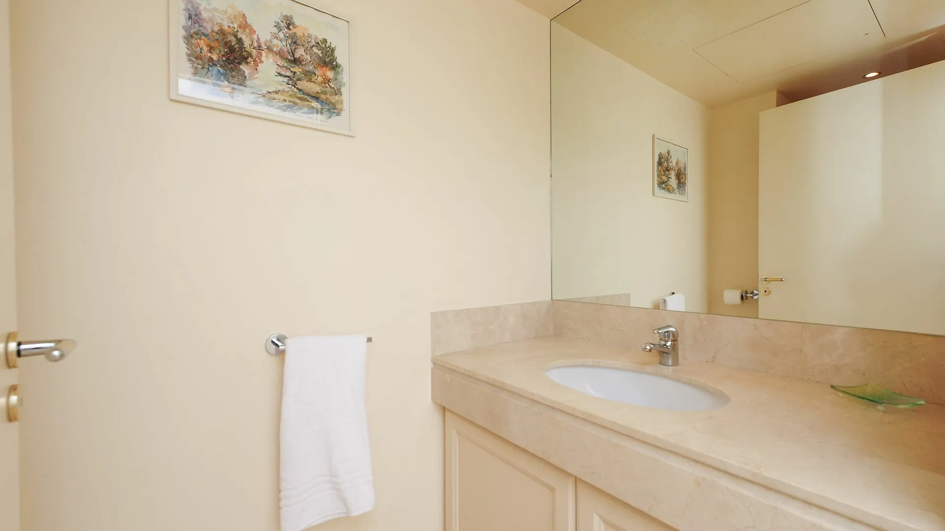 Apartement In Residence Croisette Azur Cannes Apartment
